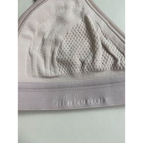 Lululemon Women's Light Pink Triangle Bralette Intimates Bra Size 2 - Picture 9 of 10